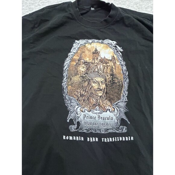 Prince Dracula T-Shirt Men's Size Large Graphic Print Pullover Short Sleeve Blac - Picture 3 of 9